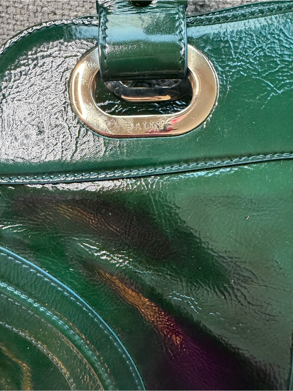 Authentic Bally Emerald Green Patent Leather Top Handle Bag | Rare Vernis Leathe - Picture 5 of 16